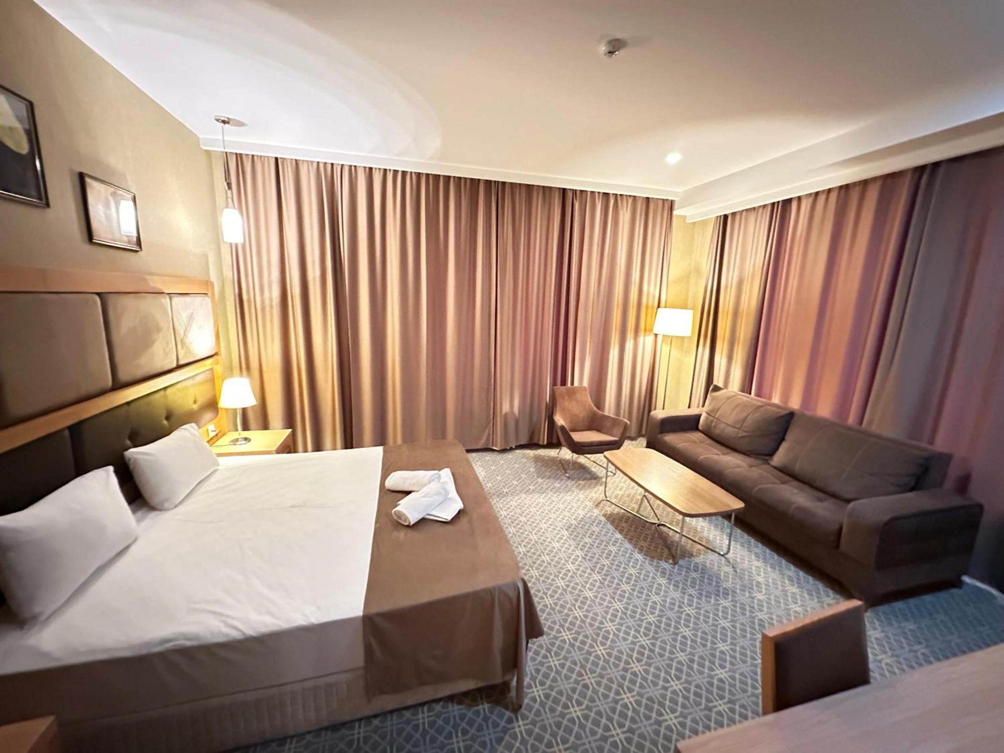 Gm City Hotel 바쿠 객실 사진